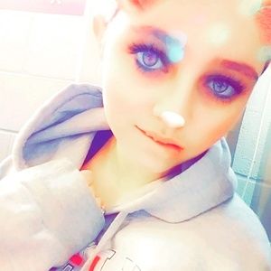 Meet your Posher, Angelina